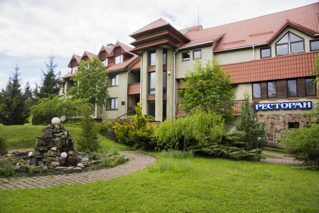 Perlyna Karpat Hotel สลาฟสเก ภายนอก รูปภาพ